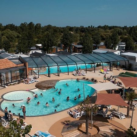 Hotel Camping Les Alizés à Saint-Hilaire-de-Riez Extérieur photo