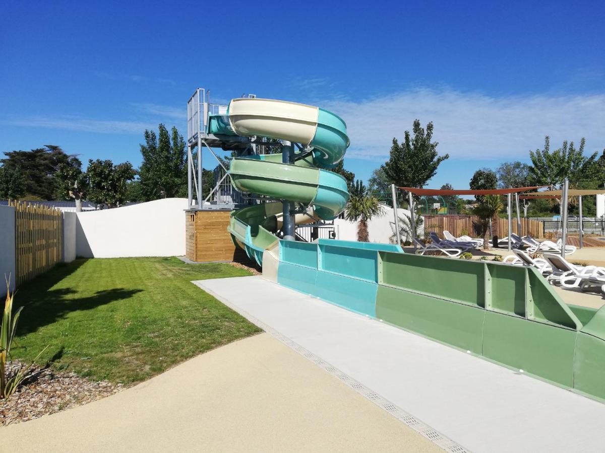 Hotel Camping Les Alizés à Saint-Hilaire-de-Riez Extérieur photo
