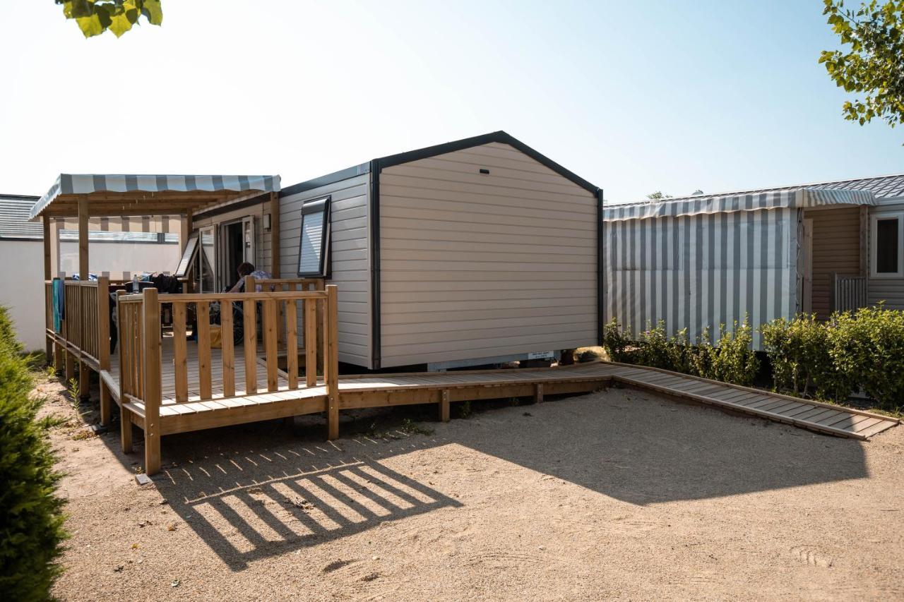 Hotel Camping Les Alizés à Saint-Hilaire-de-Riez Extérieur photo
