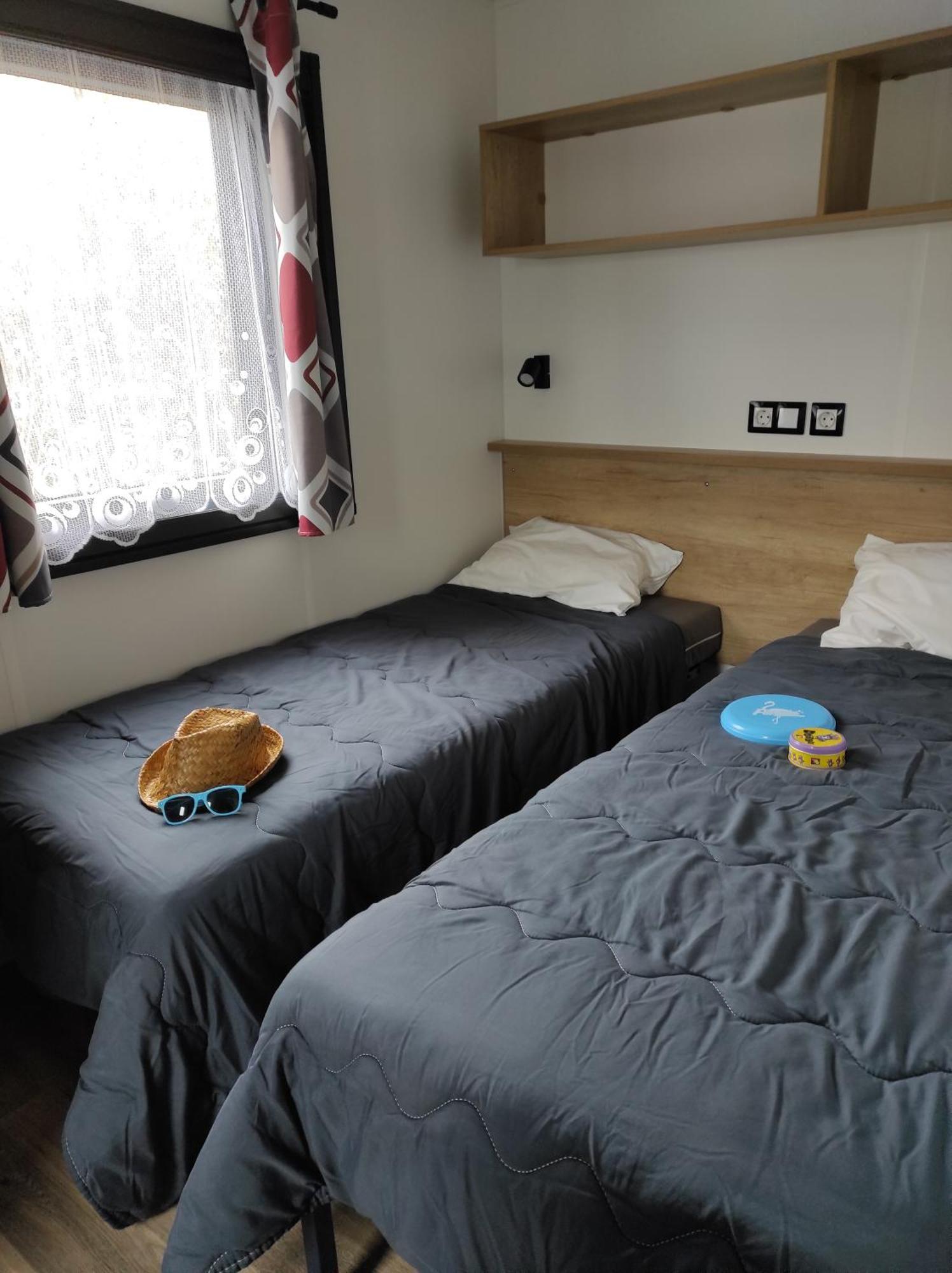 Hotel Camping Les Alizés à Saint-Hilaire-de-Riez Chambre photo